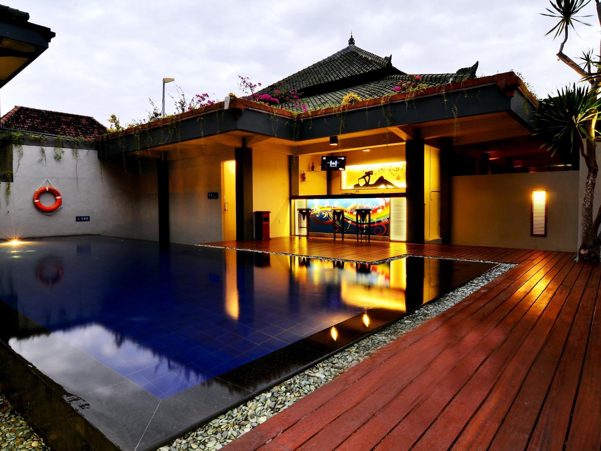 The Yani Hotel Bali Pesanggaran Buitenkant foto